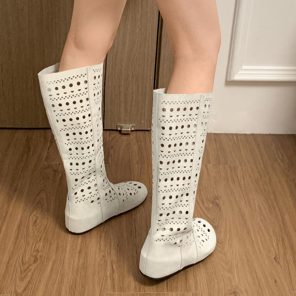 White Retro Inner Heightening Hollow Flat-soled Boots Women's 2025 New Autumn Thin Maillard Long Shoes
