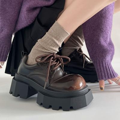 Модный тренд черные туфли на платформе в британском стиле женские кожаные туфли 2025 года новые осенне-зимние с юбками универсальные туфли Мэри Джейн
