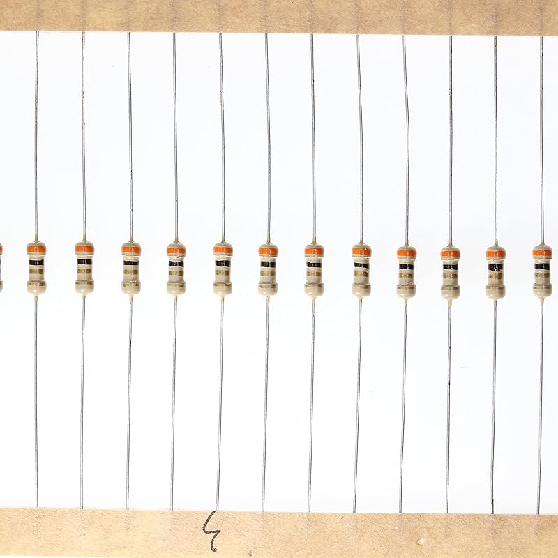 200 Pieces 0.25 Watts 1/4W 680R 680 Ohm 5% Carbon Film Resistor