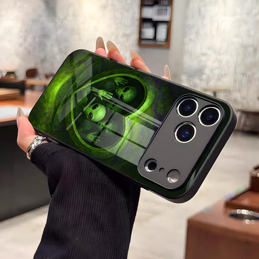 Смешной Космический НЛО Инопланетная Штука Чехол Для Телефона Для IPhone 17 Air 16 E Pro Max 15 14 13 Mini 12 Pro 11 Max Plus Черная Стеклянная Крышка