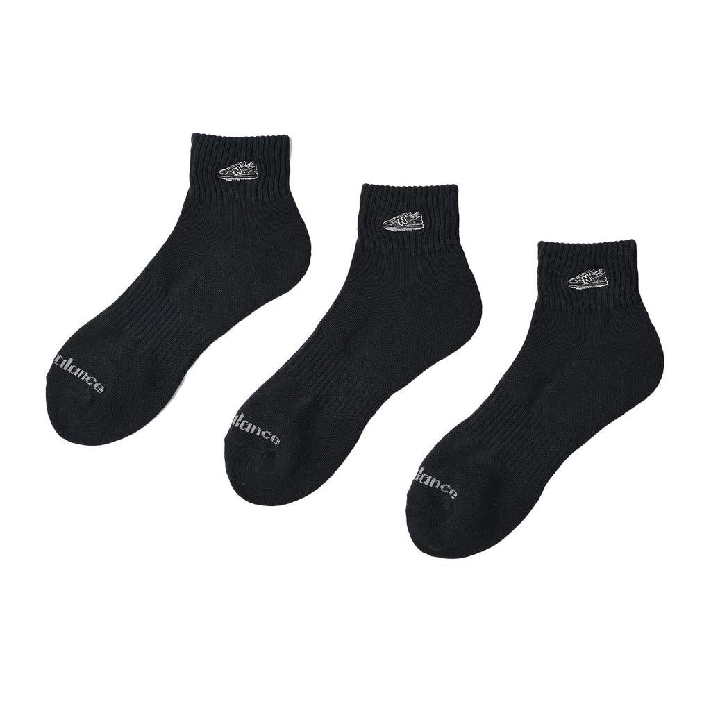 New Balance Unisex Socks with Patch 3 Black Mid-Length 3-Piece (LAS55658) 3-Pack (3 Socks, Pairs)