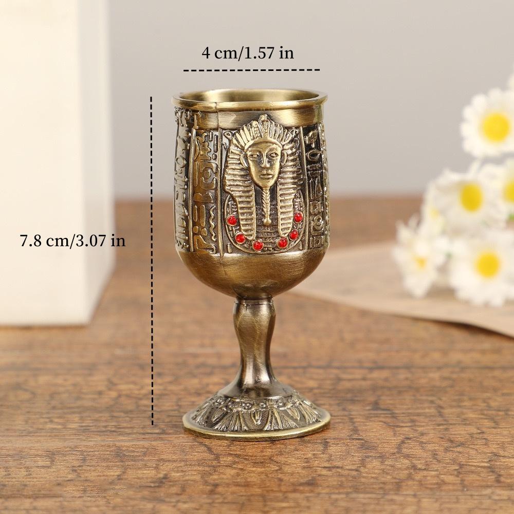 Европейский рюмочка, Сплав Легкая роскошь Резной узор Бокал, Ретро Мини стакан для водки, Креативный подарок Домашний декор, 1 шт.