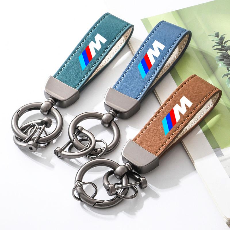 BAGC4 Car Sticker Car Keychain Keyring Leather logo Key Chain Pendant Gifts For BMW M Emblem E46 E36 E34 F10 E90 F30 E60 F30 E53 E30 E