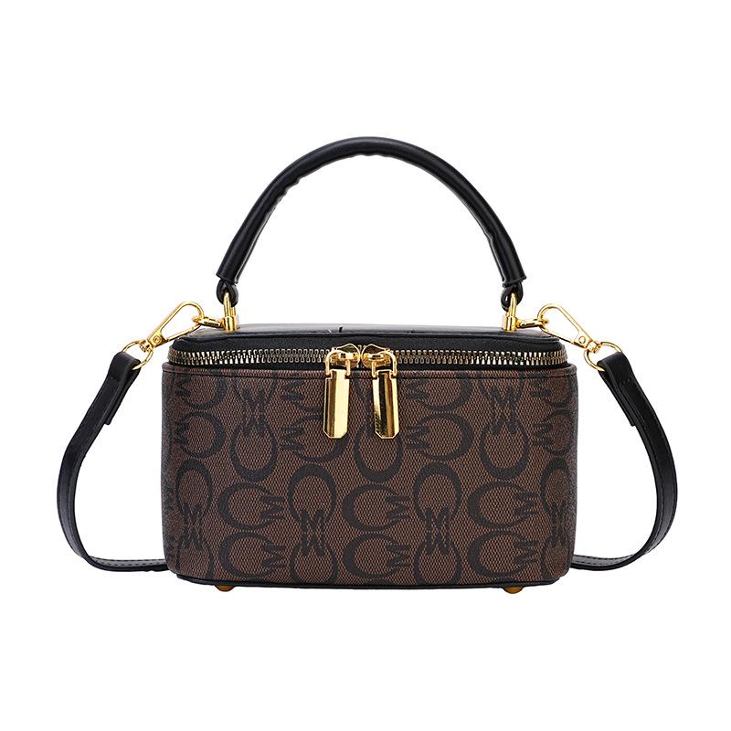 Зимняя мини-сумка кроссбоди на цепочке 2026 года для женщин