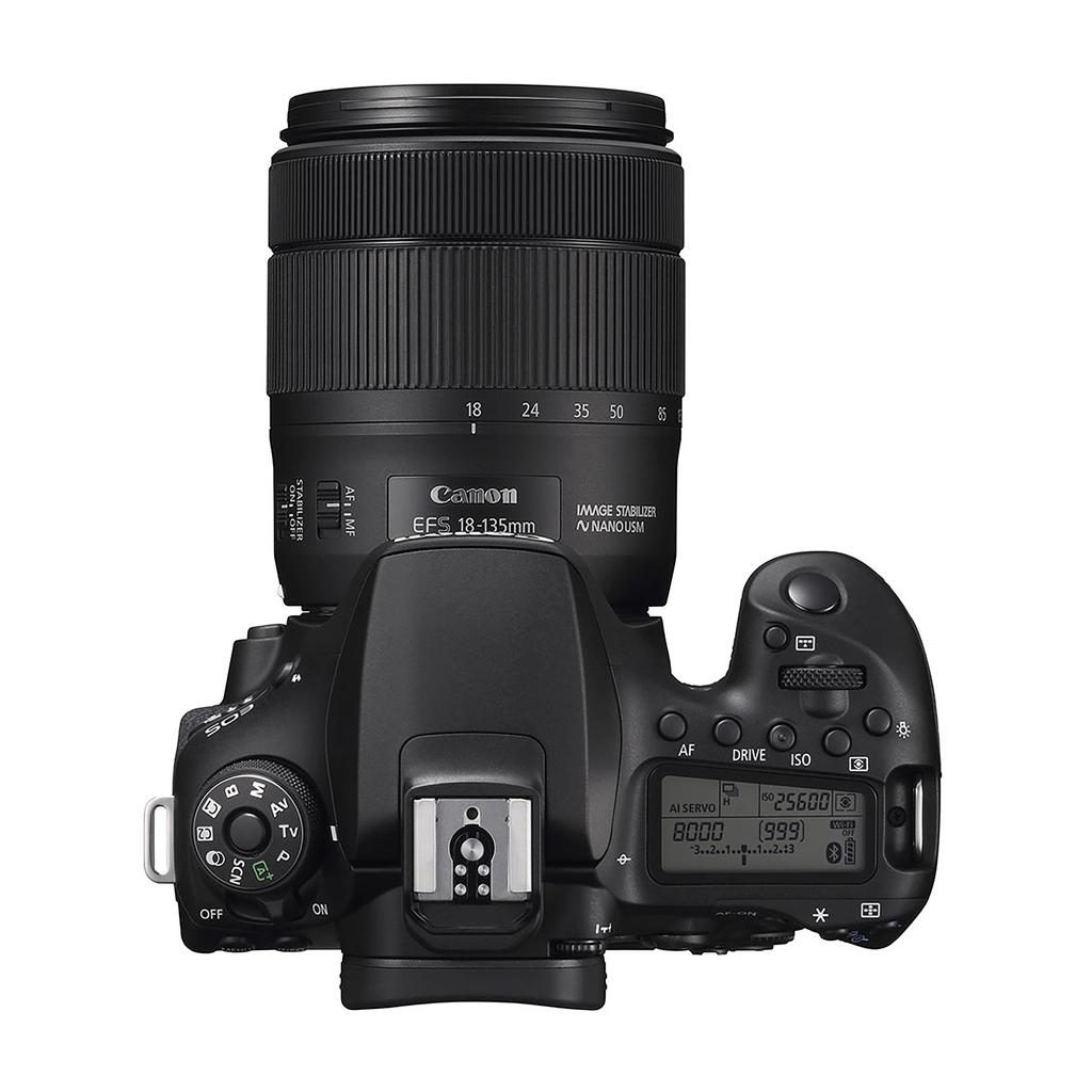 Canon Цифровая зеркальная камера EOS 90D + зум-объектив EF-S 18-135mm f/3.5-5.6 IS USM