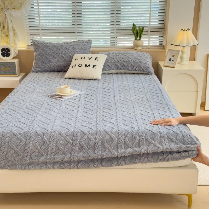 2025Новая Утолщенная Теплая Простыня Одно Предметная Осенне-Зимняя Простыня из Кораллового Флиса Тафтовая Защита Матраса