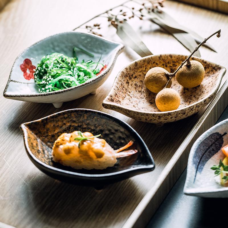Japanese-Style Ceramic Leaf-Shaped Dish Household Sauce Dipping Sauce Dish Seasoning Saucer Creative Pickles Cold Dish