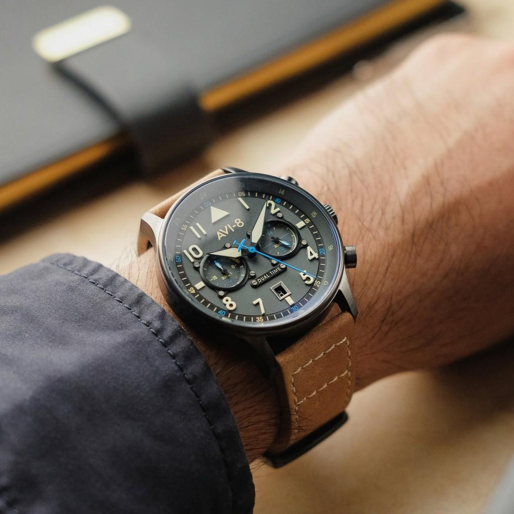 AVI-8 Мужские часы Hawker Hurricane Carey Dual Time Orissa Grey Dial Quartz AV-4088-04