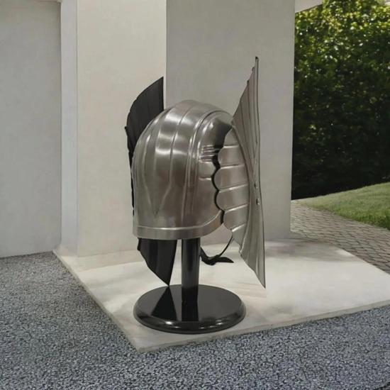 Норманнский боевой шлем с подставкой Средневековые доспехи викинга Стальной шлем воина для реконструкции Костюм Подарок