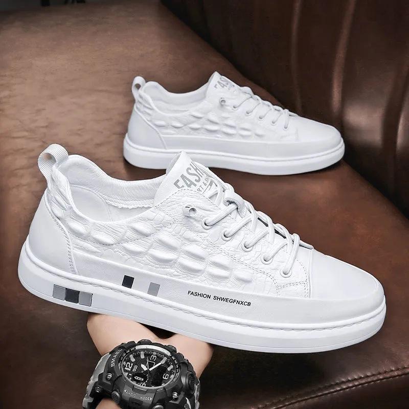 New Stylish Shoes White Leather Sneakers Men Vulcanize Shoes Students Sneakers Low Top Teenager Boy Waterproof Tenis Sneaker Man