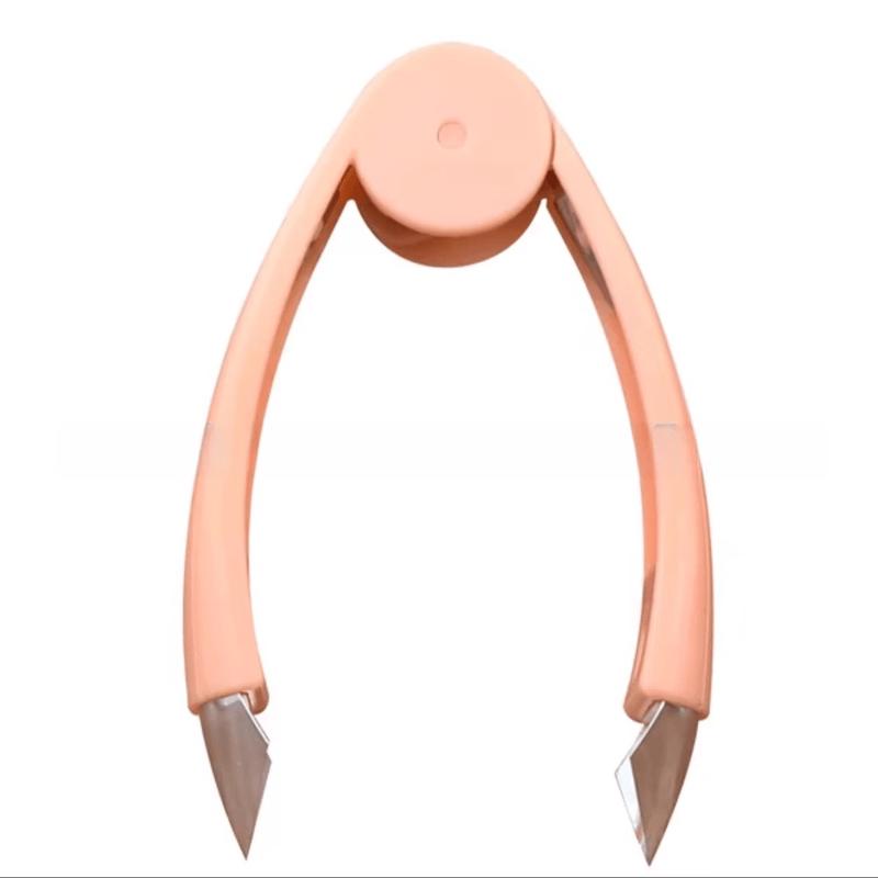 Strawberry & Pineapple Eye Remover Clip Set