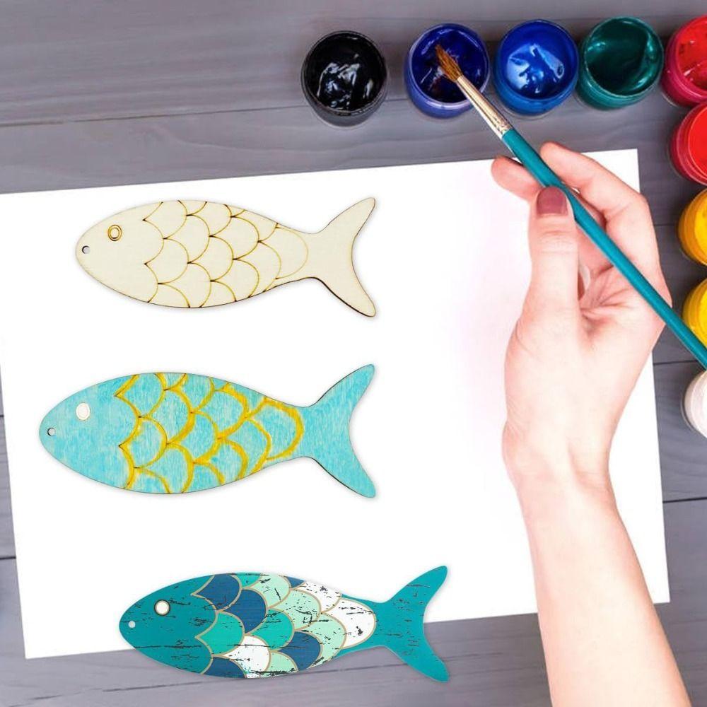Wooden Wooden Fish Cutouts 10*3.6cm Fish Shaped Wood Cut Out  For Birthday
