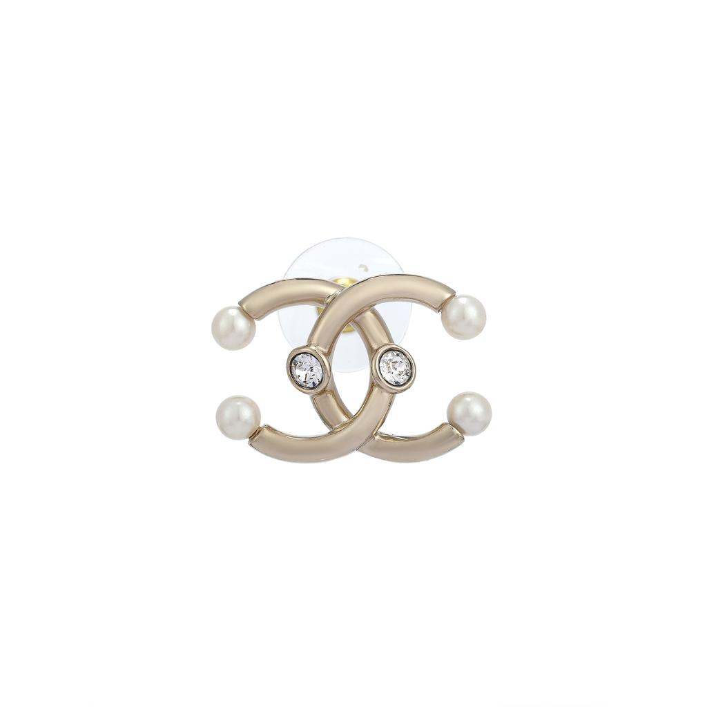 Chanel Classic Double C Crystal Pearl Metal Earrings Women Earrings AB6615-B06036-NC860