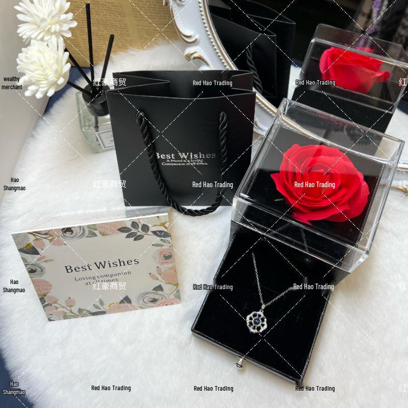Подарочная коробка в форме сердца для розы и ожерелья: Набор из стабилизированных цветов на День святого Валентина и День матери