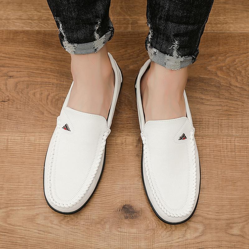 Summer New Leather Shoes Doudou Shoes Men's Soft, Comfortable and Breathable Foot Cover One Pedal Driving Shoes Casual Small Leather Shoes