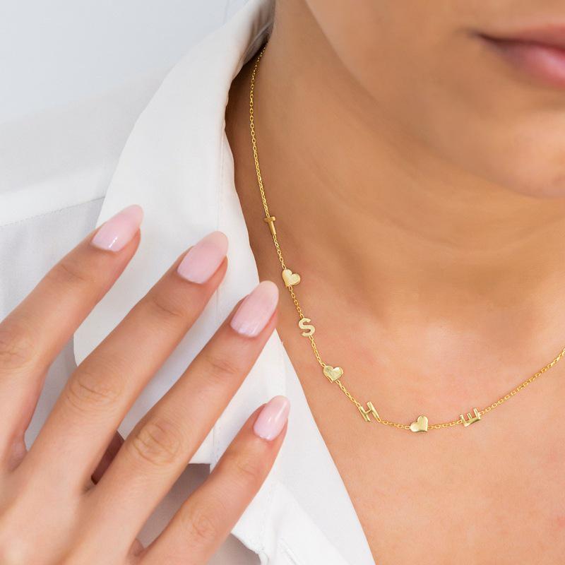 Персонализированное ожерелье с буквой из нержавеющей стали - Титановая сталь с покрытием 18 карат золотом для женщин