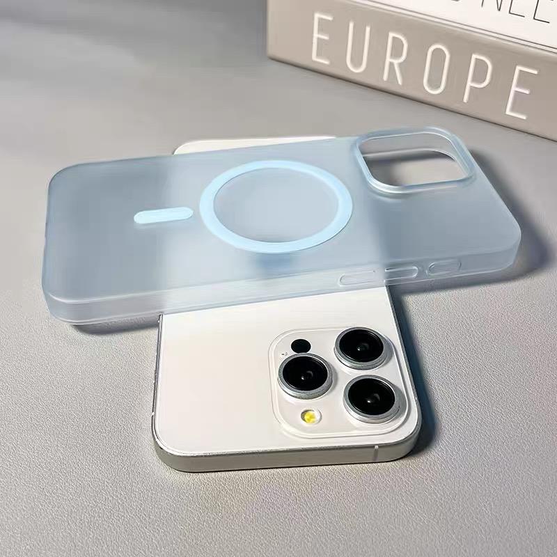 Роскошный ультратонкий матовый магнитный беспроводной зарядный прозрачный чехол для iPhone 16 15 14 Plus 13 16 Pro Max Magsafe ударопрочный жесткий защитный чехол для ПК