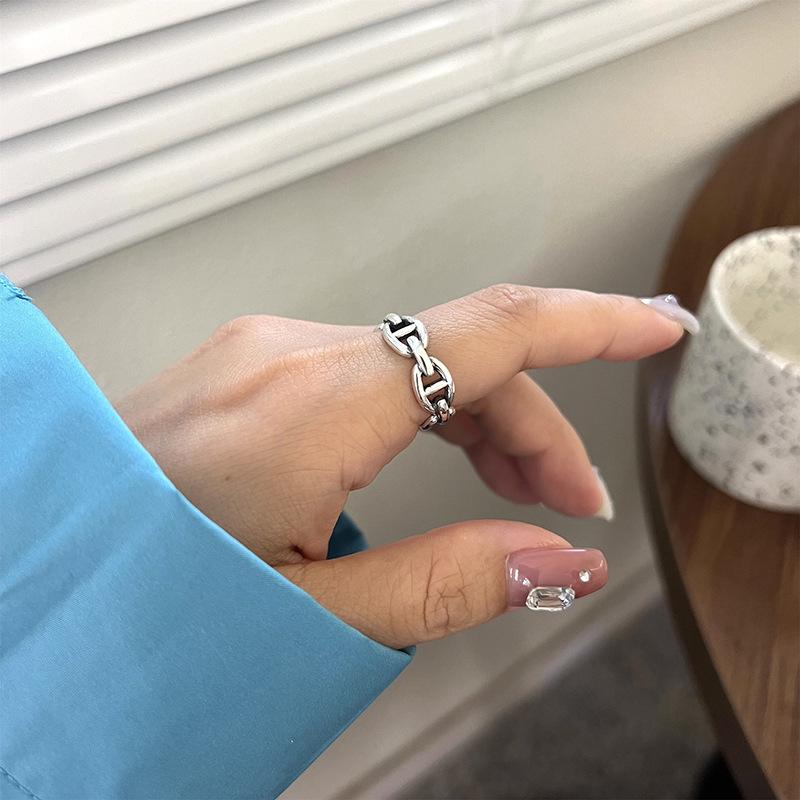 Pig Nose Ring Women's Simple Niche Design Chain Index Finger Ring Retro Old Ring Adjustable Opening Ring