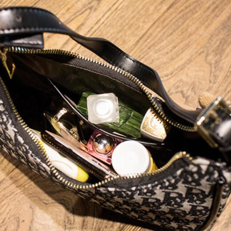 Женские сумки Новая мода Сумка через плечо Трендовый принт Буквы Подмышечные сумки Ручные сумки Досуг Пакет New Moon Сумки через плечо