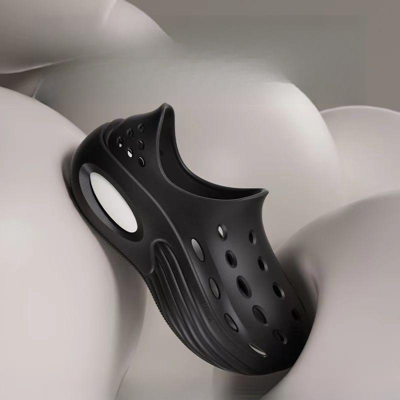 Summer Men's Outdoor Perforated Shoes EVA Thick Sole Wading Shoes Casual Sports Sandals