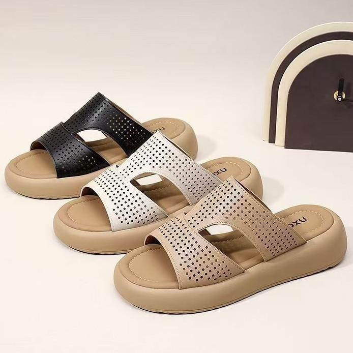 Summer New Women's Shoes Platform Open-toed Wedge Heel Hole Hollow Outdoor Sandals Beach Trailing Sandals