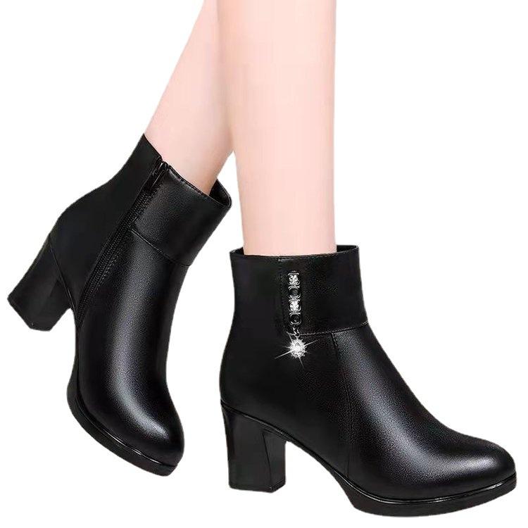 New Fashion Short Boots Women's Side Zipper High Heel Short Tube Middle-aged and Elderly Velvet Cotton Boots Warm Women's Leather Boots Autumn