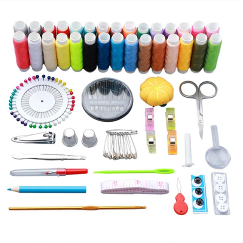 Полный набор для шитья с нитками, иглами, ножницами, рулеткой, пуговицами и многим другим для проектов по рукоделию для дома и путешествий