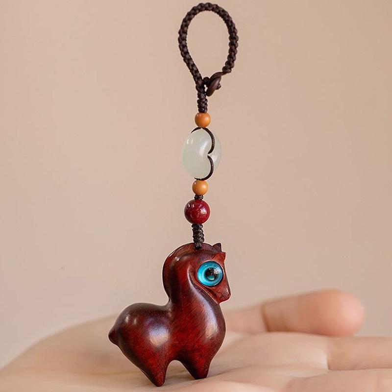 1 шт. Подвеска в виде лошади Изысканная подвеска для мобильного телефона Милый автомобильный брелок Новогодний подарок Нефритовая пряжка Деревянная подвеска