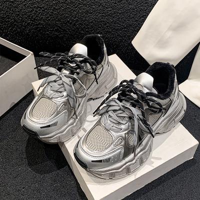 Модные однотонные дышащие сетчатые кроссовки для женщин, легкие 2024, высококачественные кроссовки со шнуровкой и толстой подошвой, женская обувь