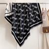 European And Korean Carriage Black And White Classic High-End Scarf Women'S Shawl Warm Versatile Simple Thickened Scarf