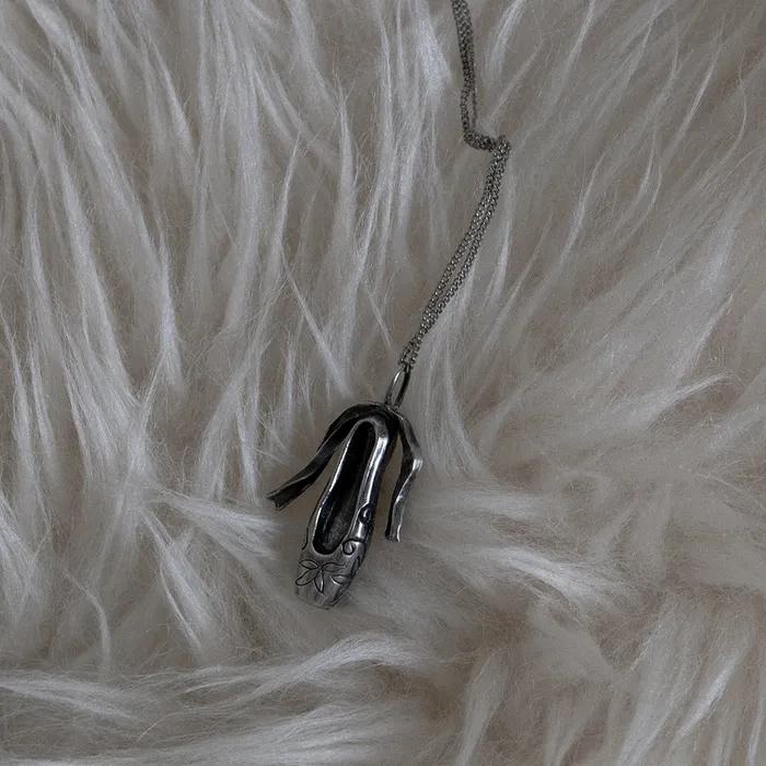 Toe shoe Necklacesilver925