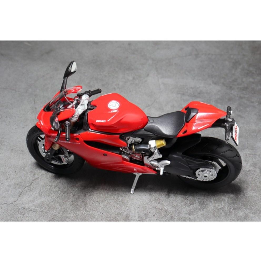 Майсто 1:12 Модель мотоцикла Ducati 1199 Panigale, литая