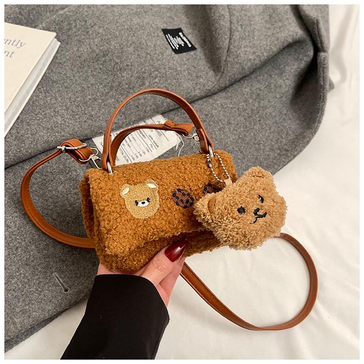 Женская ретро плюшевая сумка-тоут через плечо 2025 - Модная маленькая сумочка для работы и повседневной одежды