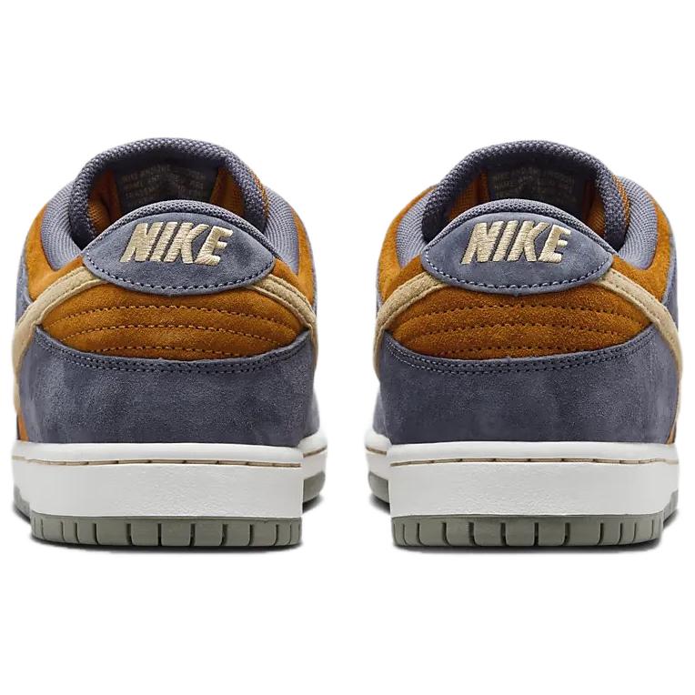 Nike Кроссовки унисекс Dunk Low SB Light Carbon Monarch Orange Sesame Summit-White HF3063-002