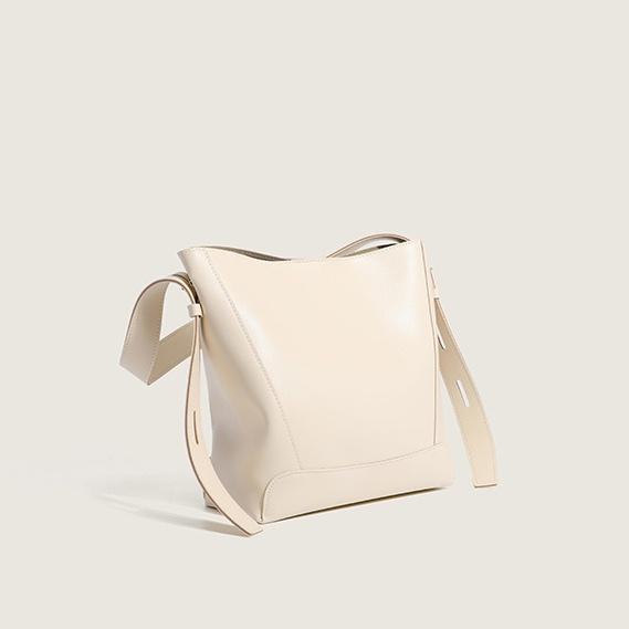 IELGY Women's Simple Solid Color Commuter Underarm Shoulder Bucket Bag, Versatile Large-capacity Tote Bag