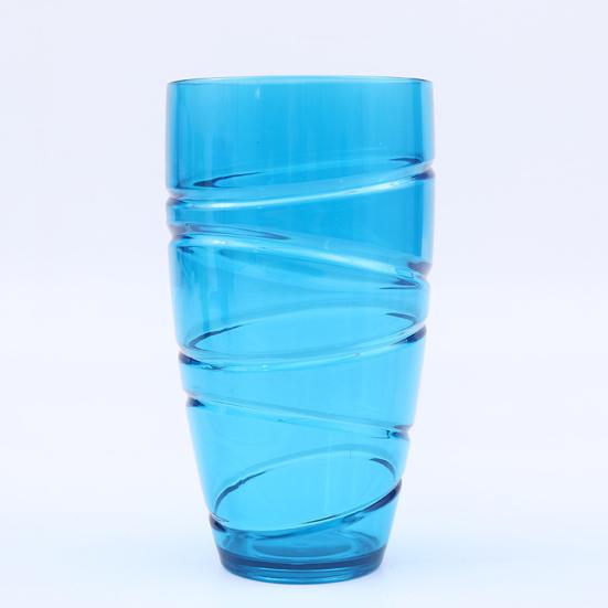 Набор из 4 пластиковых стаканов, многоразовые стаканы с вихревым дизайном, штабелируемые стаканы для воды для пикников в саду, кемпинга, барбекю, вечеринок