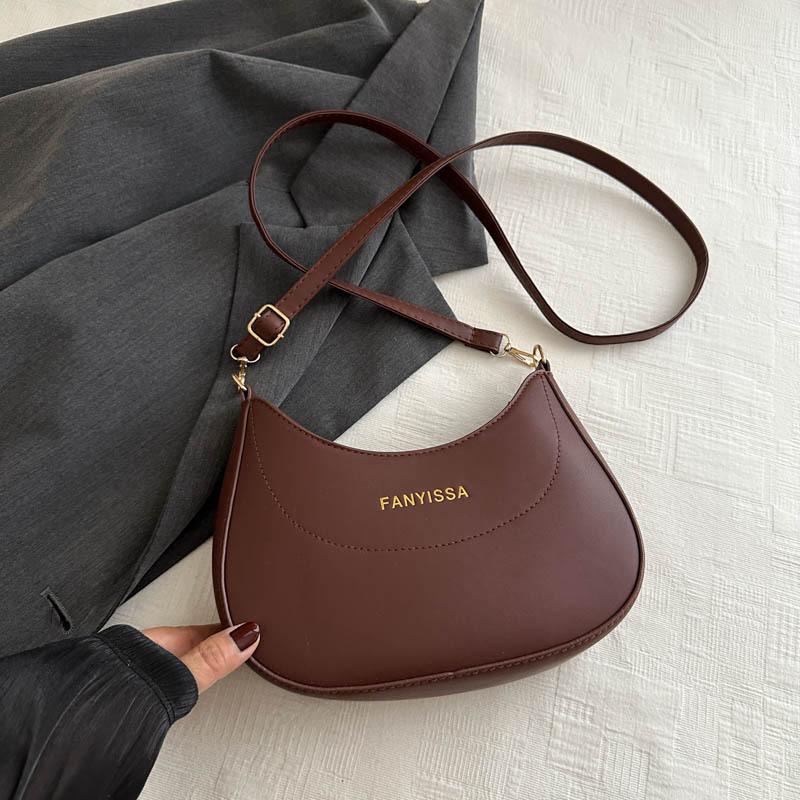 Простая и модная сумка для поездок на работу в форме полумесяца Простая и модная сумка через подмышку Новая летняя сумка через плечо высокой стоимости