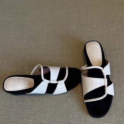 Кожаный дизайн круглый носок открытый носок танкетка сандалии шлепанцы женские летние однословные толстая подошва крутые шлепанцы