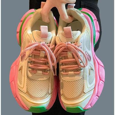 Женская обувь – Кроссовки