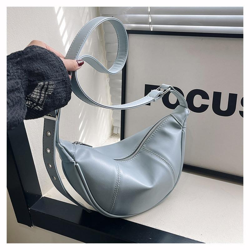 Сумка премиальной текстуры женская большой вместимости новая повседневная на плечо кроссбоди нишевый дизайн сумка-пельмень для通勤