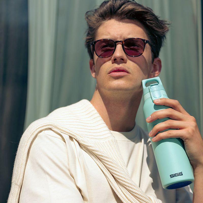 SIGG Термокружка Hot & Cold Light 550 мл