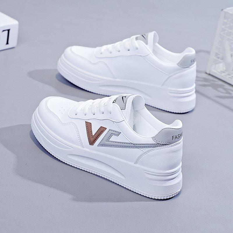 Дышащие белые туфли, женские кожаные туфли на весну и осень, новая корейская версия студенческой обуви, женские туфли на толстой подошве