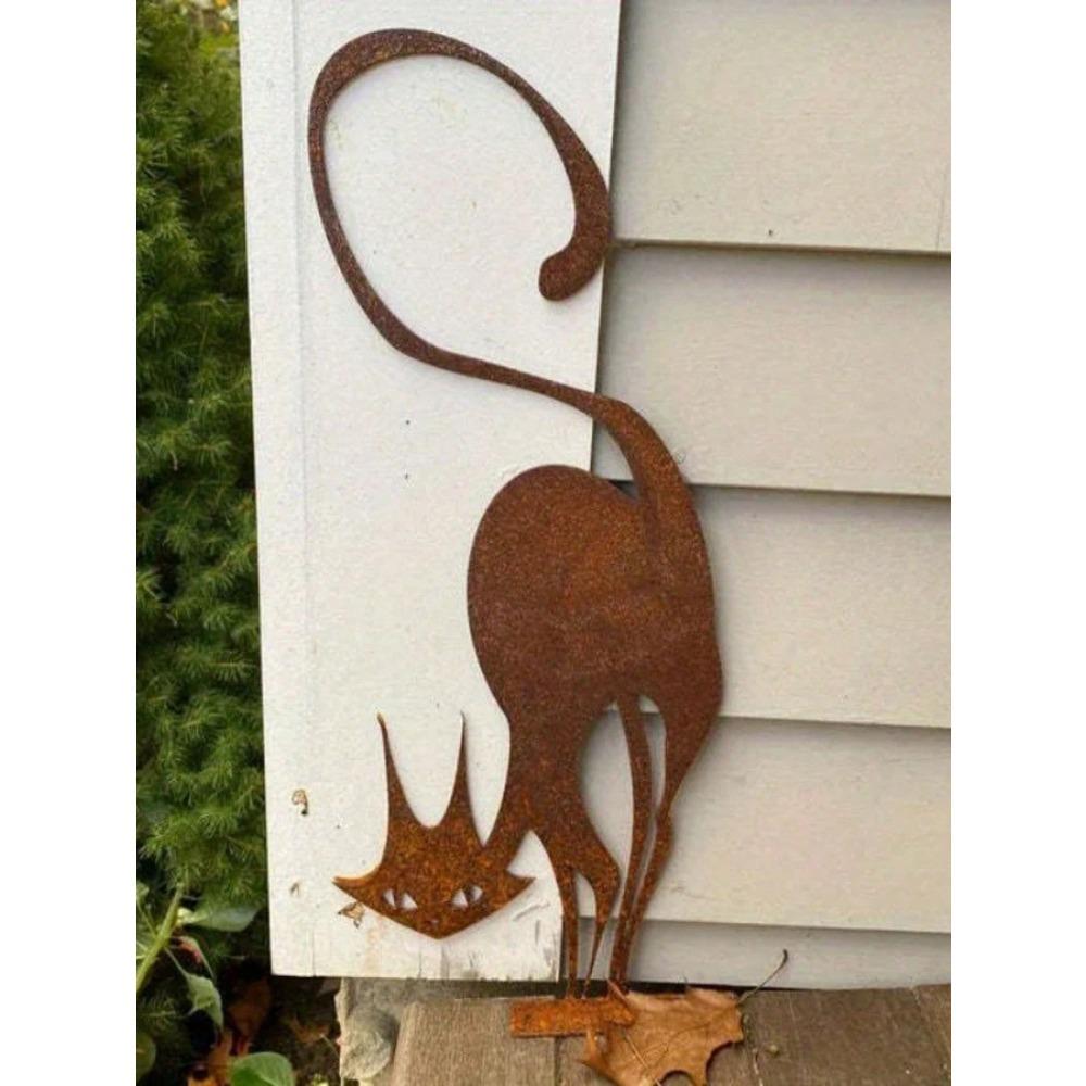 Wrought Iron Cat Fence Sculpture, Rusty Finish Outdoor Garden Statue, Lawn Stake Art for Yard Party Decor, Unique Metal Gift