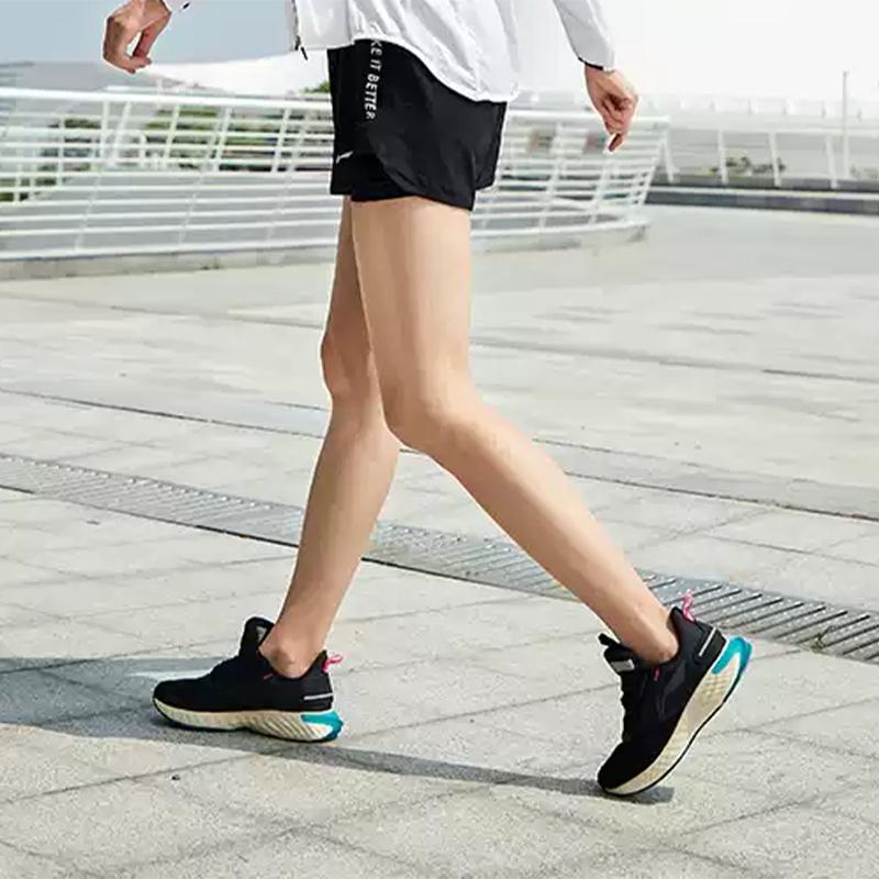 Кроссовки женские Li Ning Cloud Five Shield прочные дышащие с низким верхом, черные, белые ARHQ256-3