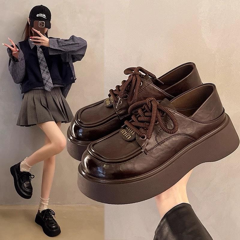 Британский стиль туфли на платформе женские шнурки весна 2025 новый ретро универсальный повседневный увеличивающий рост туфли-бублики одинарные женские