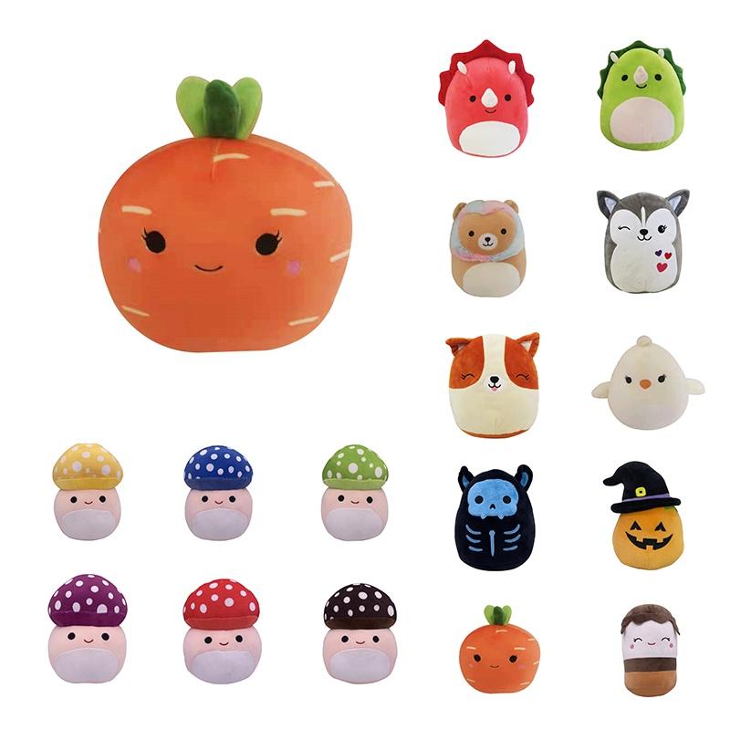 И милая плюшевая игрушка Squishmallow с изображением Stump The Skeleton Squad Bouncer**