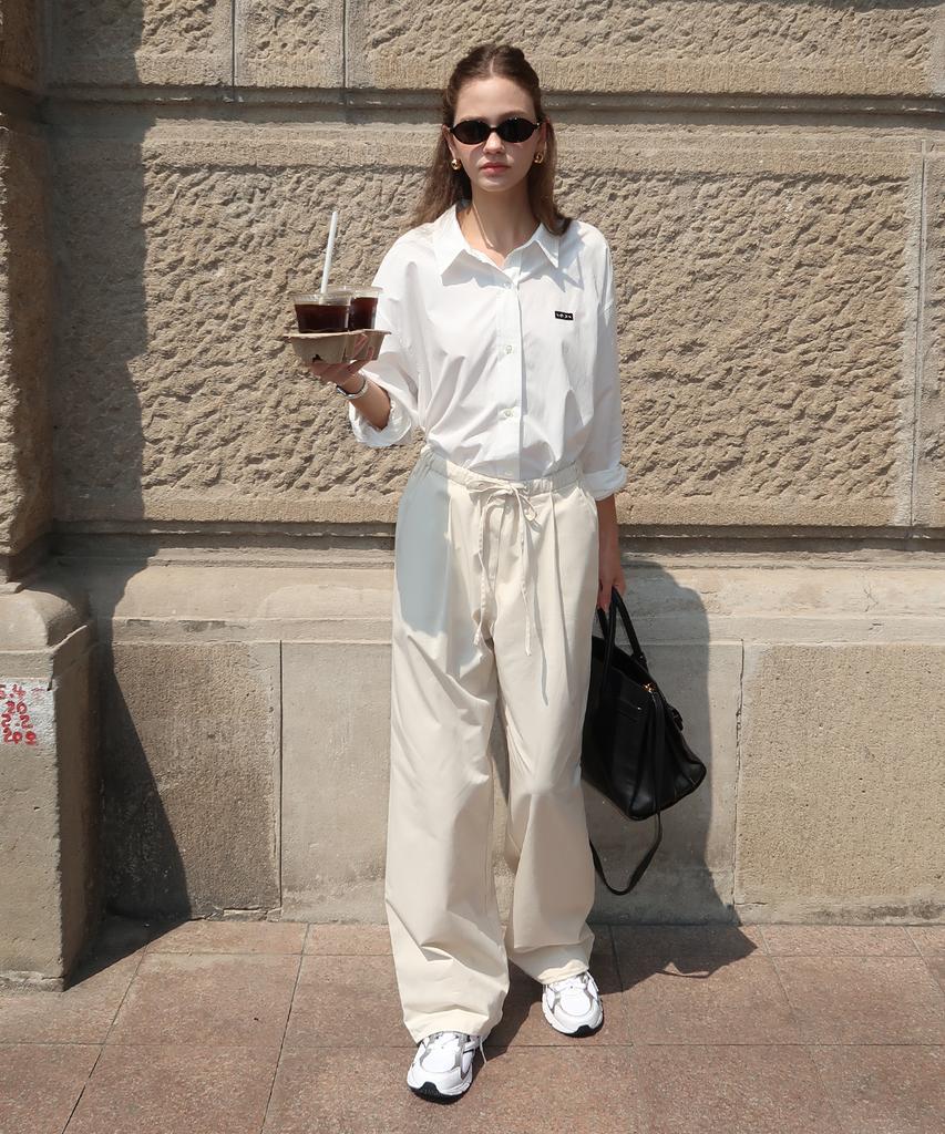 INJIACTIVE Strap Pintuck Sensual Pants Ivory
