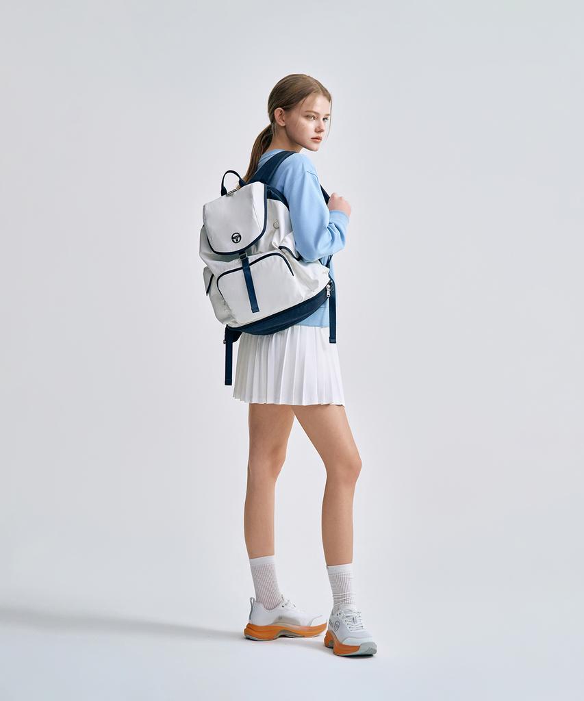 Легкий рюкзак Sergio Tacchini U с клапаном (белый)