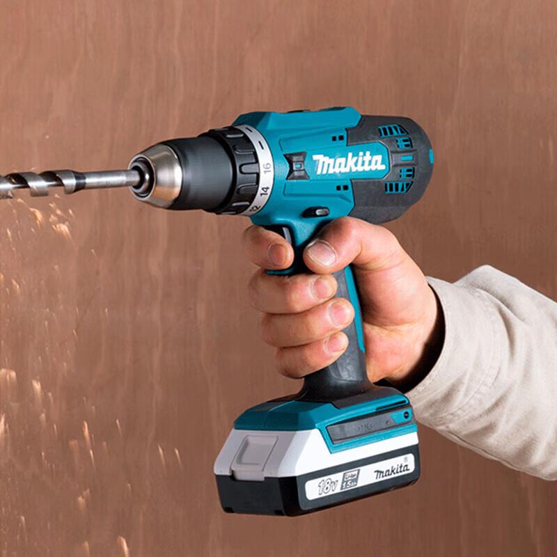 Makita DF488D 18V Cordless Driver Drill CN plug (adapter included)
