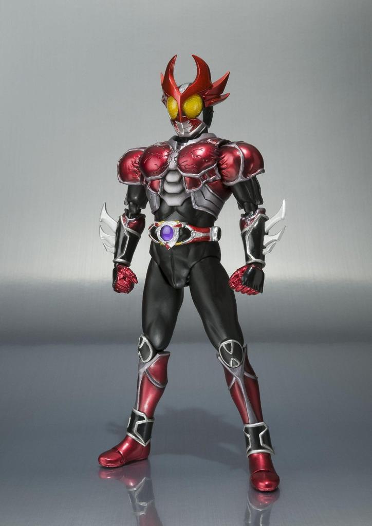 TAMASHII NATIONS Камен Райдер Агито Горящая Форма SHFiguarts